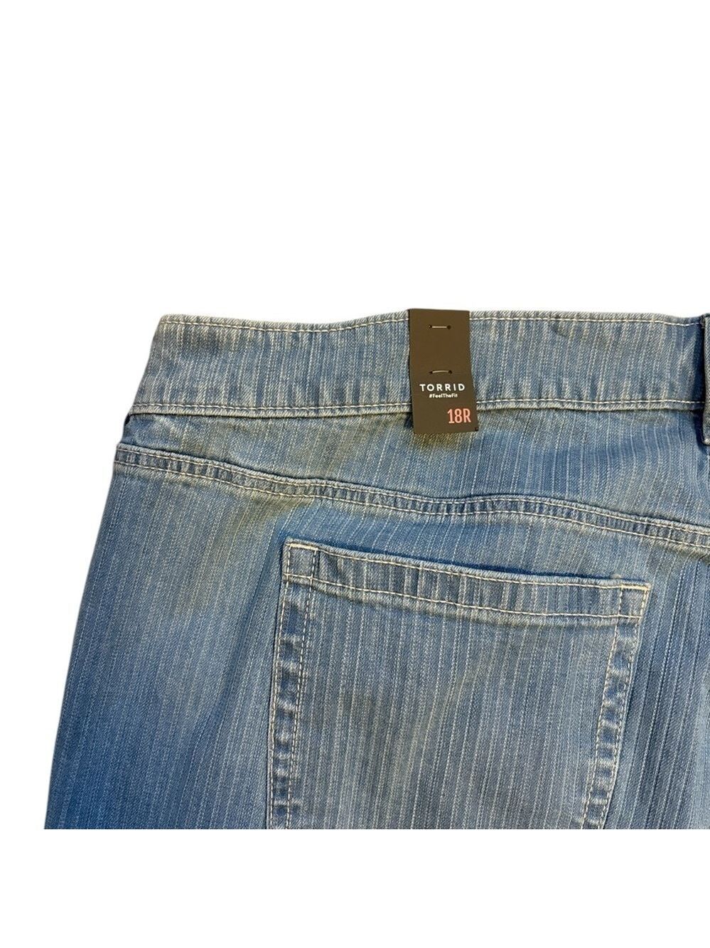 Torrid Mid Rise Vintage Stretch Jeans Wide Leg Striped Denim Blue Size 18 New - Picture 7 of 7